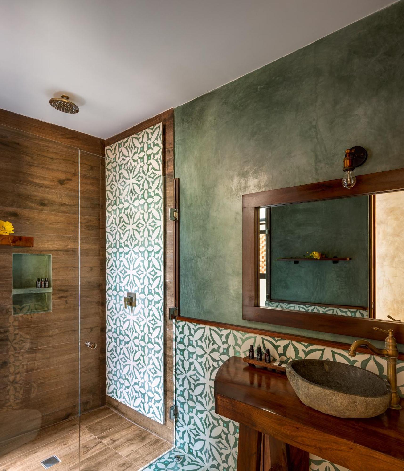 Fantastic 6br Luxury Penthouse 12ppl Rooftop Pool & Bathtub Villa *